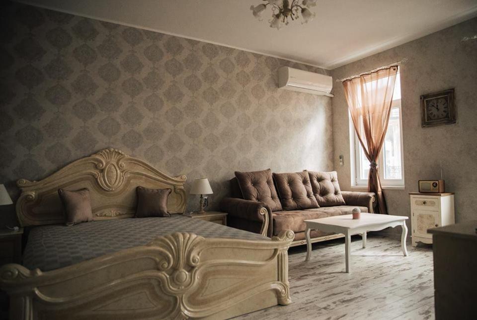Апартамент Барок Lovech Exteriör bild